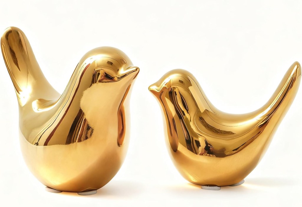 2Pcs Gold Ceramic Bird Figurines, Shiny Metallic Decorative Bird Sculptures for Home, Shelf, Desk, Table, Holiday and Party Decor, Premium Gift for Living Room Bedroom Office