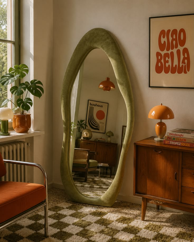 The Vintage-Inspired Mirror That Makes a Room Feel Instantly More&nbsp;Interesting
